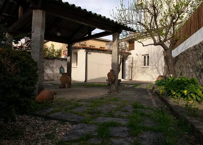 La Casita De Tiane La Adrada